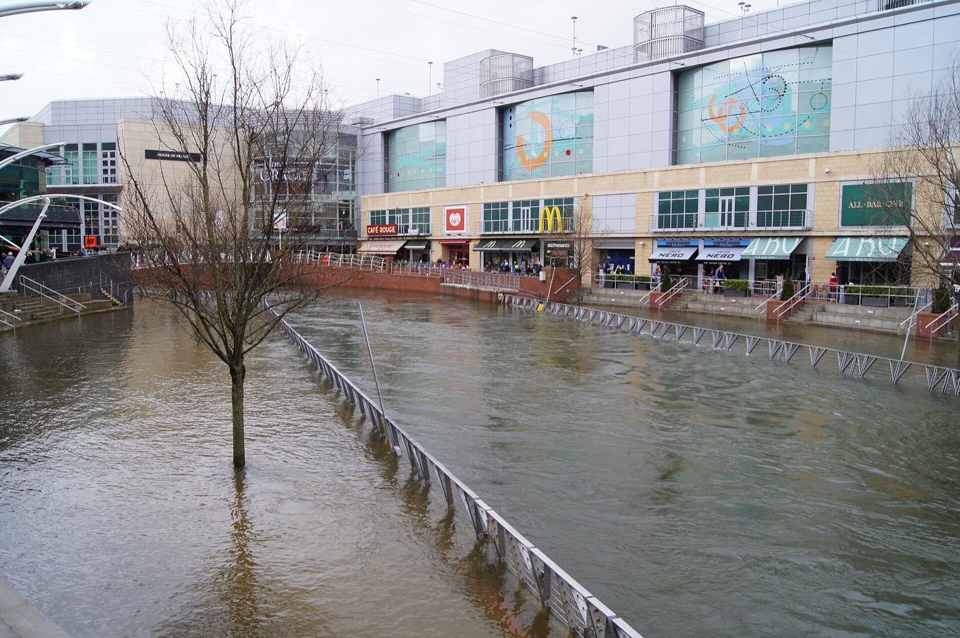 Temporary flood barriers holding back high water in Reading town centre